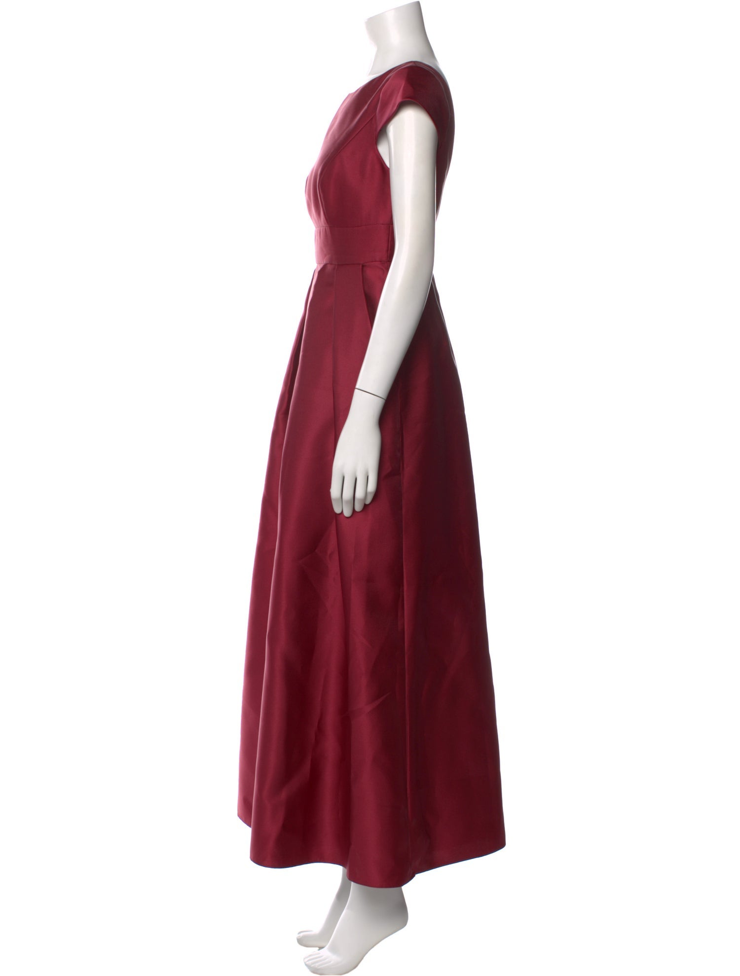 Alfred Sung Bateau Neckline Long Dress