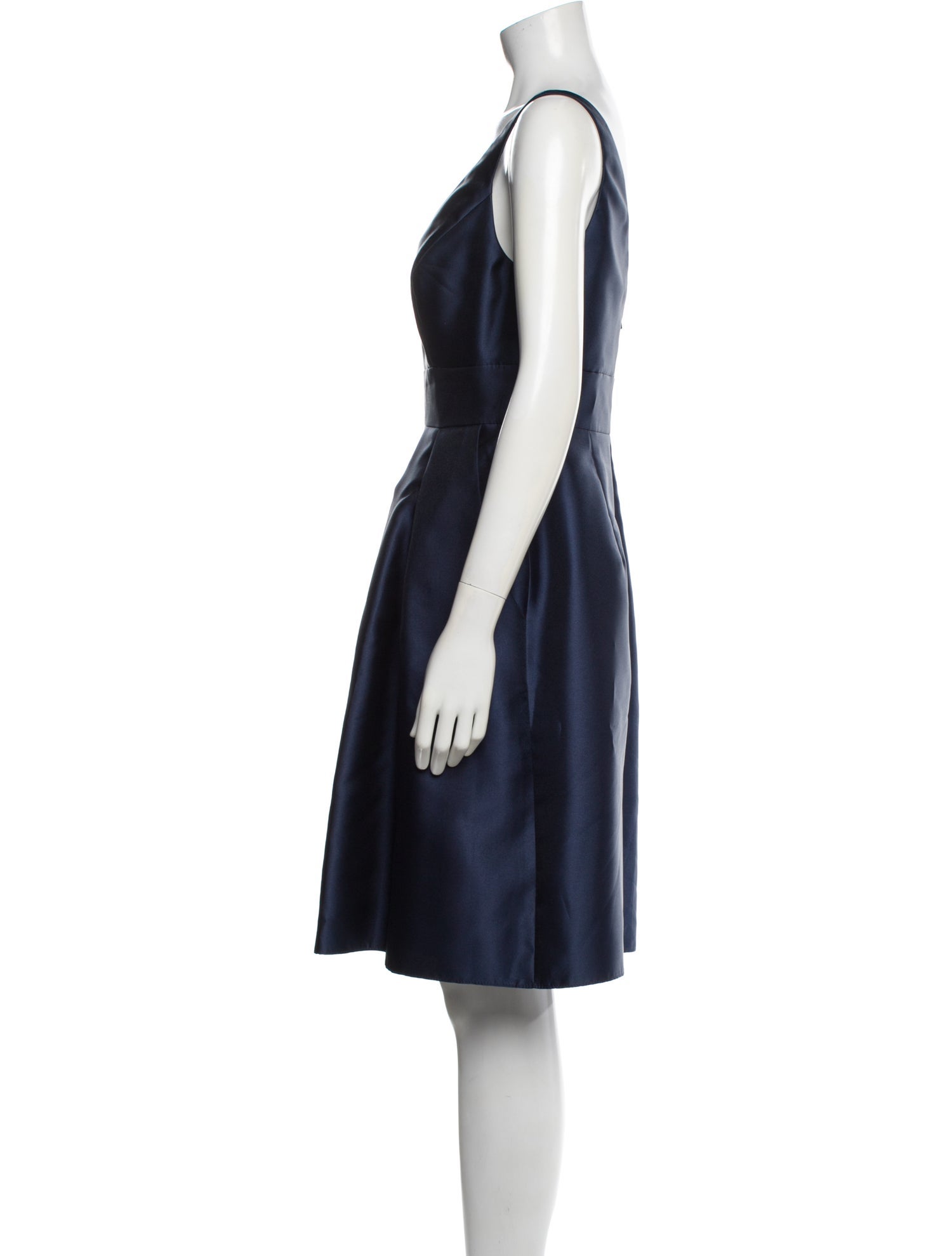 Alfred Sung V-Neck Knee-Length Dress