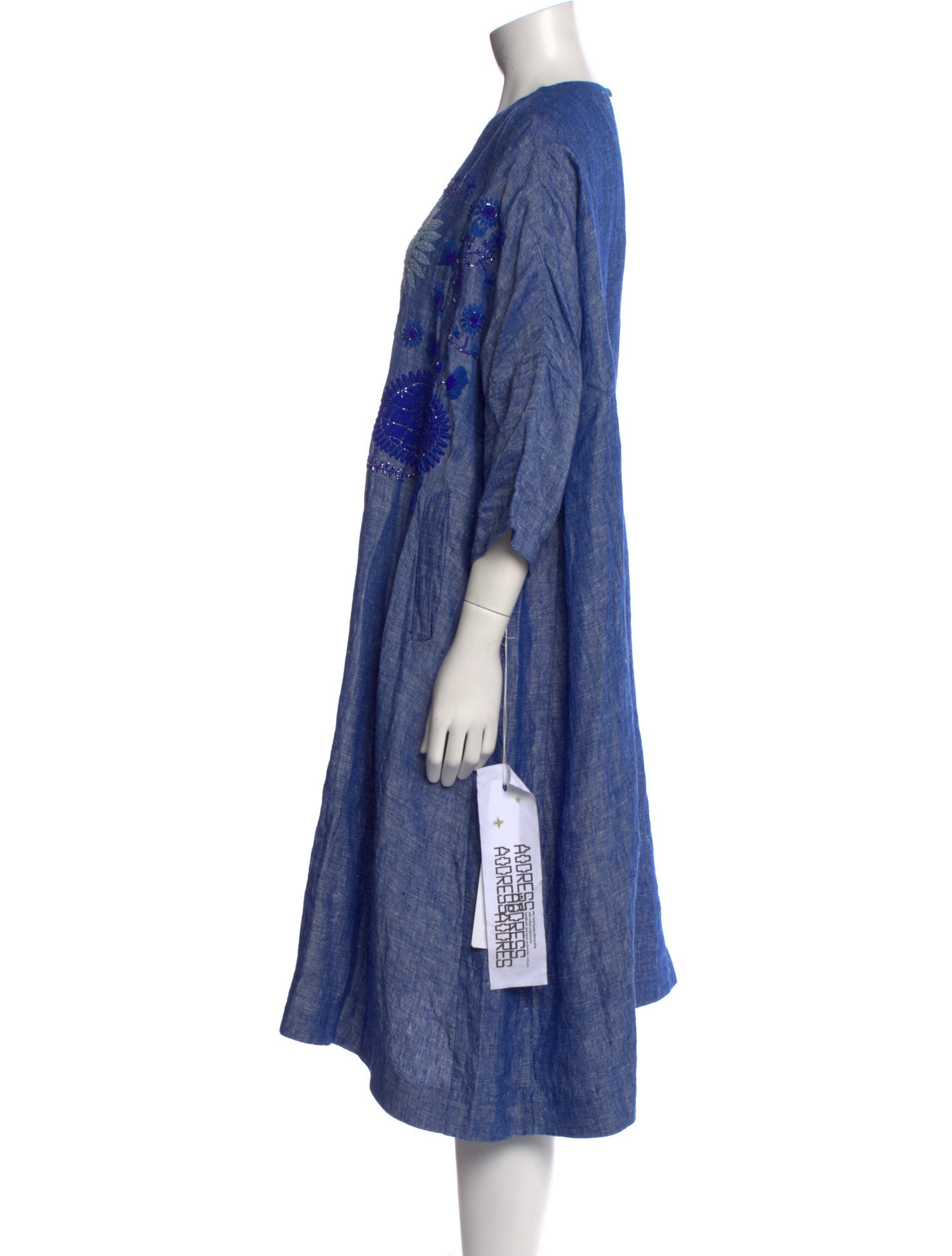 Aodress Graphic Print Midi Length Dress