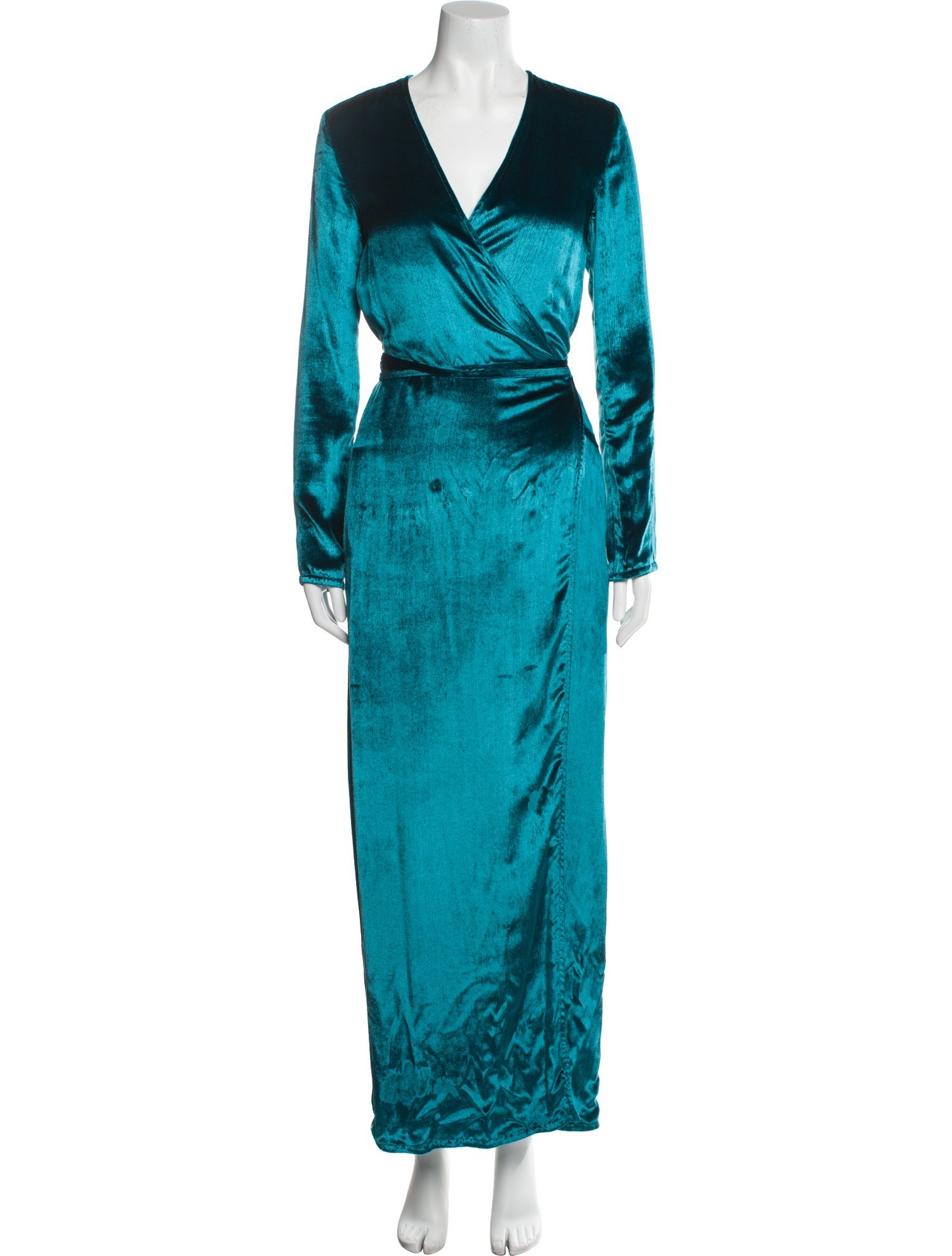 The Attico Attico Velvet Robe w/ Tags - Blue Loungewear, Clothing - ATTCO29031 | The RealReal The Attico Attico Velvet Robe w/ Tags - Blue Loungewear, Clothing - ATTCO29031 | The RealReal