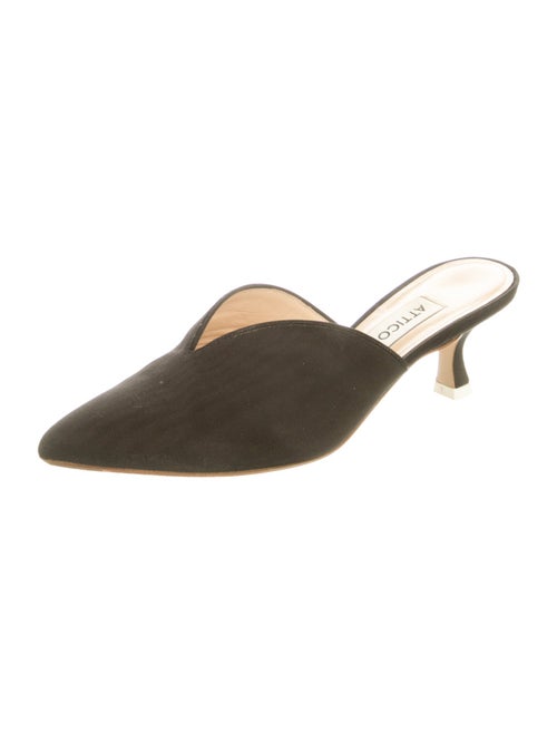 Attico Mules