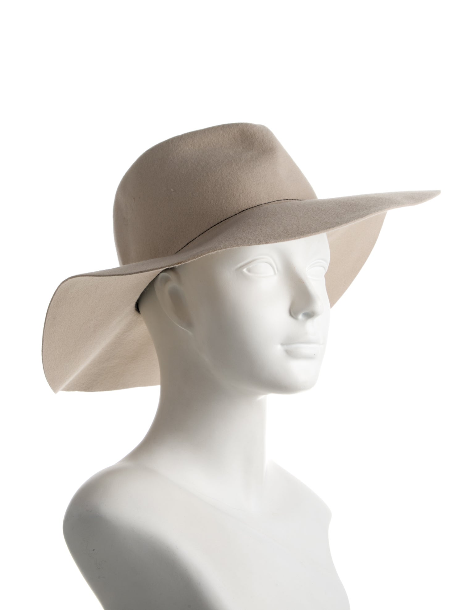 Satya Twena Fedora hat