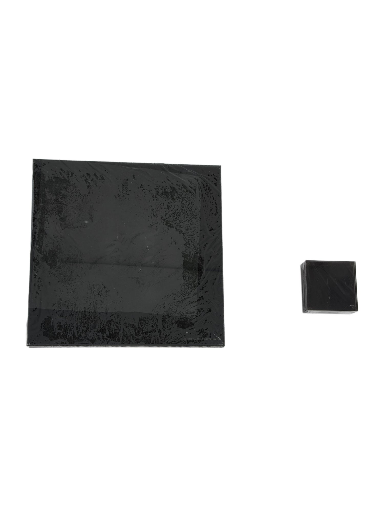 Alexandra von Furstenberg 8-Piece Rectangle Placemats And Coasters Set