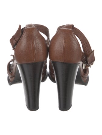 Barbara Bui Leather T-Strap Sandals