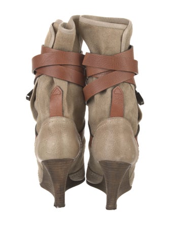 Barbara Bui Leather Colorblock Pattern Rain Boots