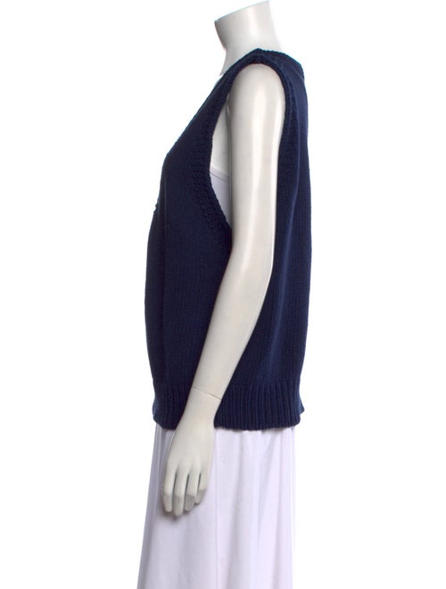 babaà V-Neck Sleeveless Top