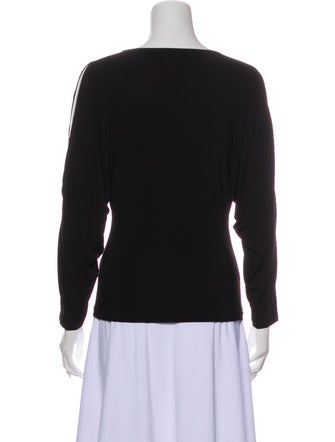 Badgley Mischka Scoop Neck Long Sleeve Sweatshirt