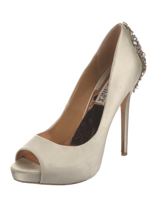Badgley Mischka Satin Crystal Embellishments Pumps
