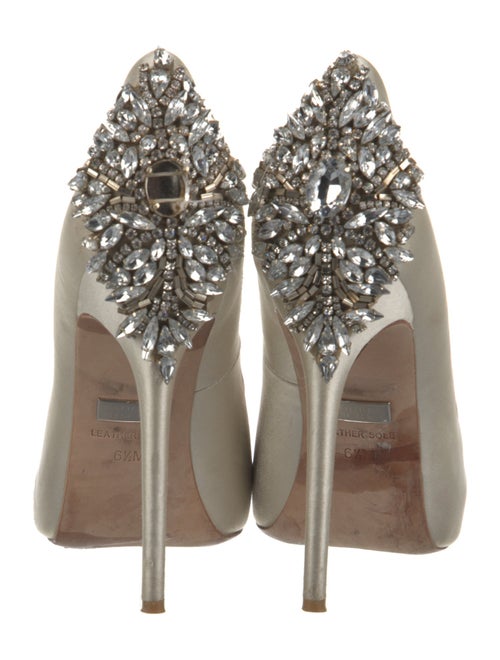 Badgley Mischka Satin Crystal Embellishments Pumps