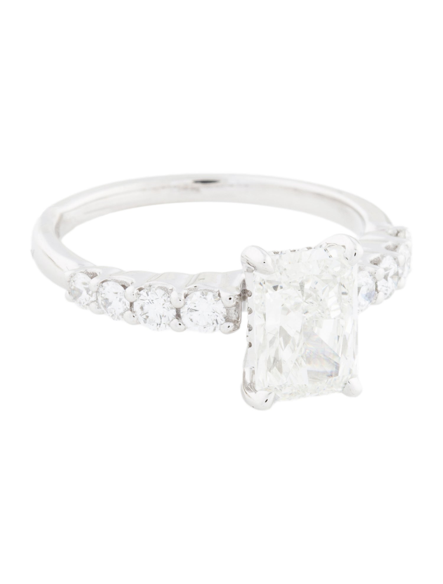 Badgley Mischka 2.11ct Lab-Grown Diamond Engagement Ring