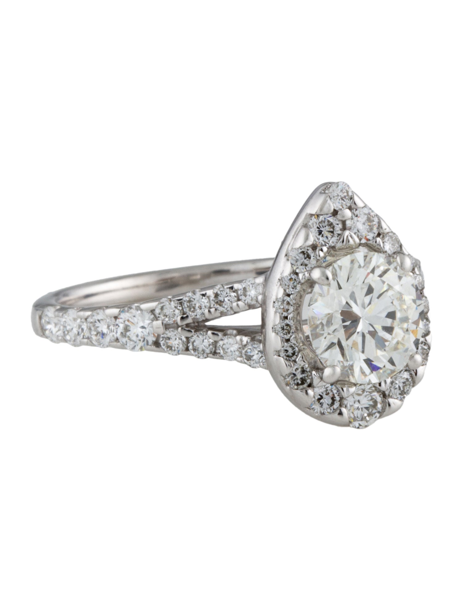 Badgley Mischka 1.80ct Lab-Grown Diamond Engagement Ring