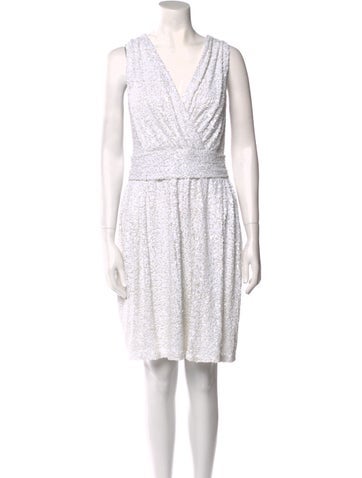 Badgley Mischka Dresses V-Neck Knee-Length Dress XXL