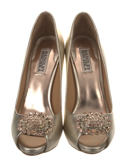 Badgley Mischka Leather Crystal Embellishments Pumps