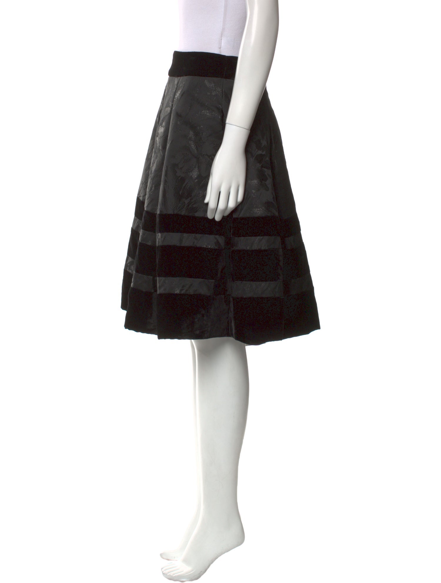 Badgley Mischka Printed Knee-Length Skirt