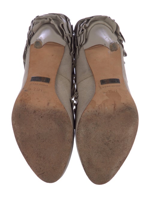 Badgley Mischka Canvas Ruffle Embellishment Pumps