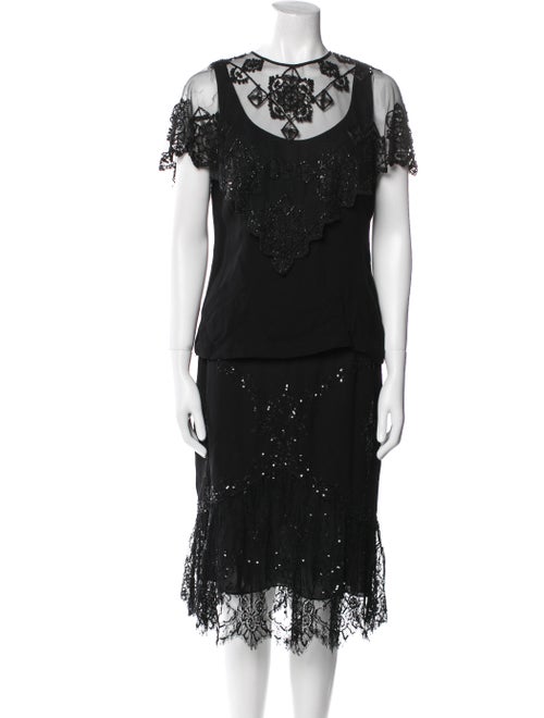 Badgley Mischka Lace Pattern Skirt Set
