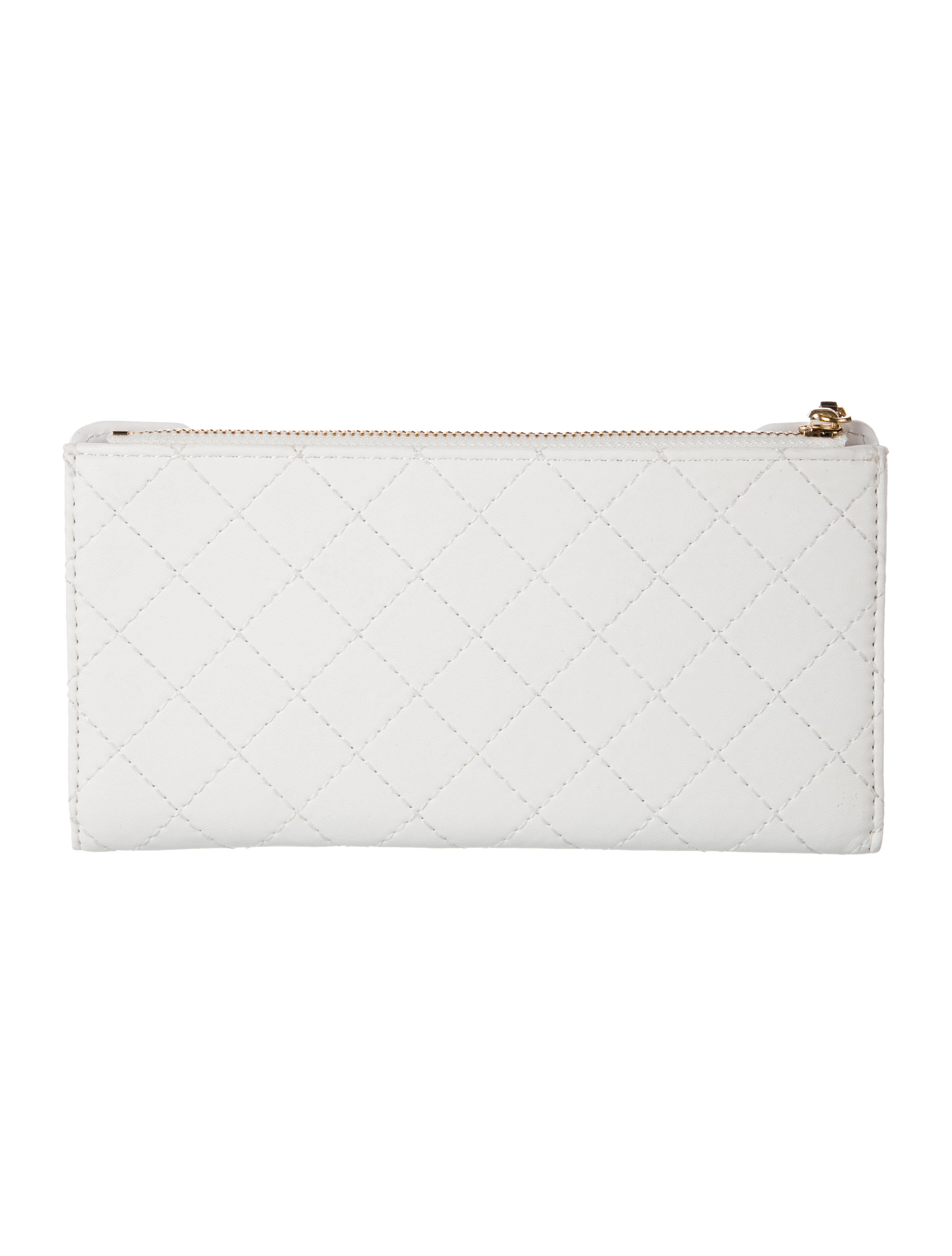 Badgley Mischka Leather Wallet