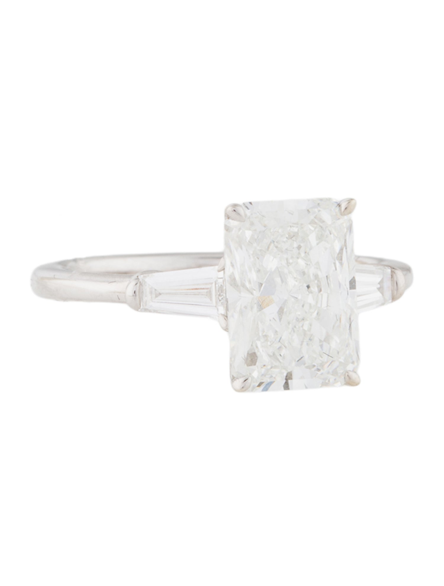 Badgley Mischka 3.14ct Lab-Grown Diamond Engagement Ring