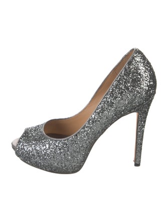 Badgley Mischka Glitter Pumps
