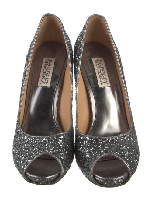 Badgley Mischka Glitter Pumps