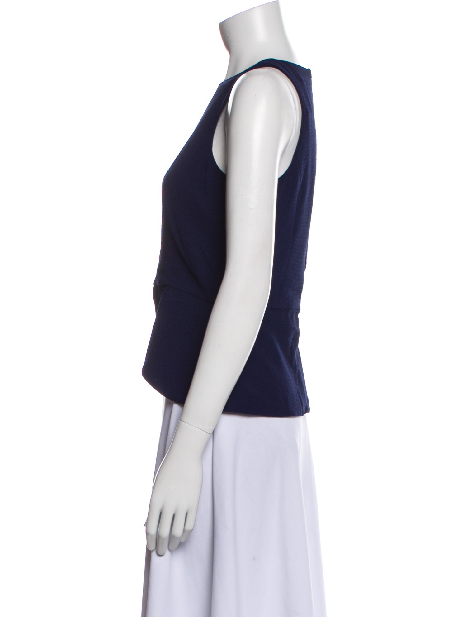 Badgley Mischka Bateau Neckline Sleeveless Crop Top