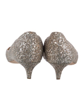 Badgley Mischka Glitter Pumps