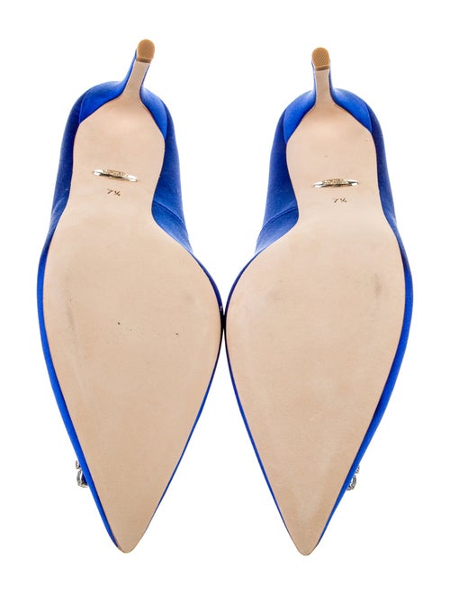 Badgley Mischka Satin Crystal Embellishments Pumps