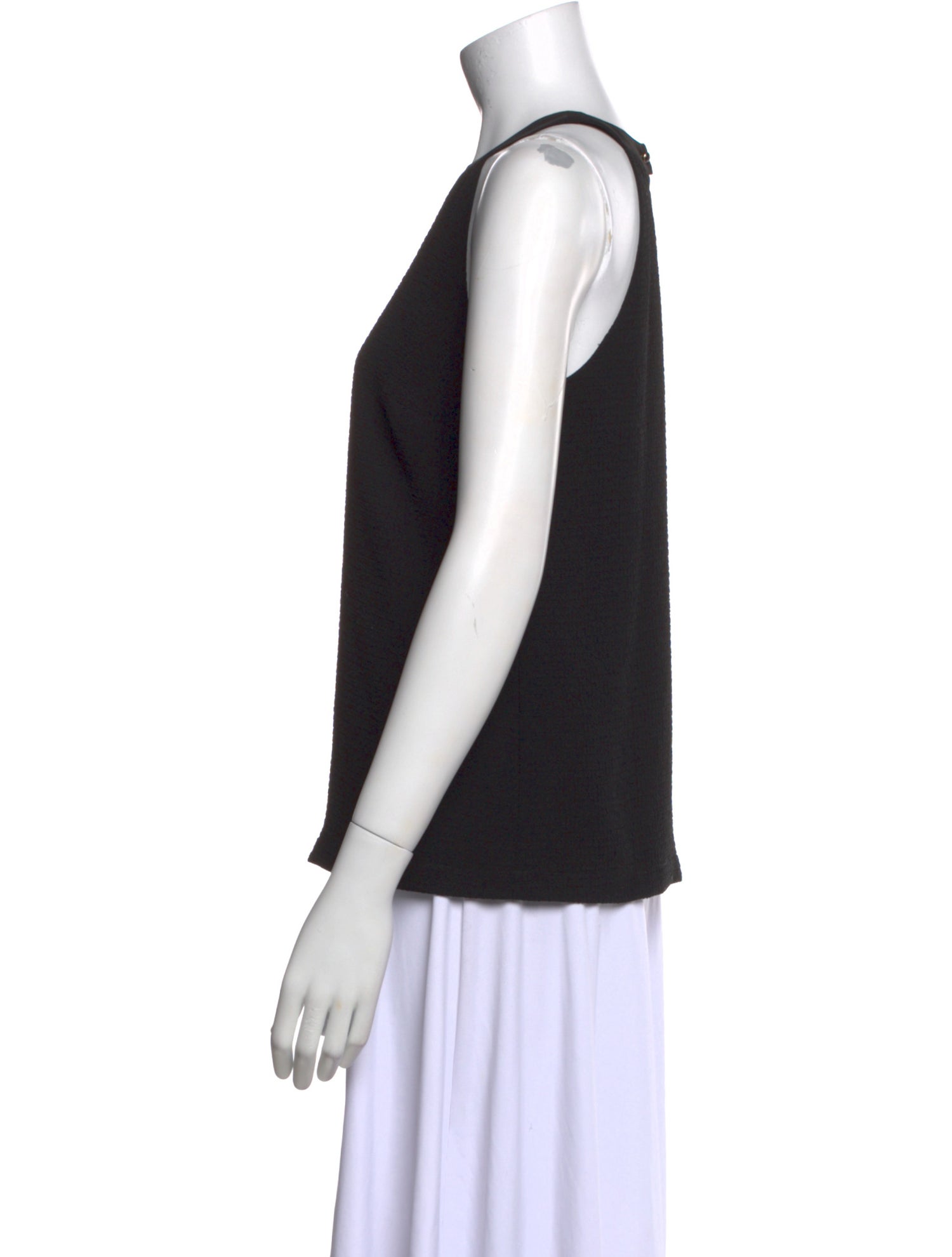 Badgley Mischka Crew Neck Sleeveless Top