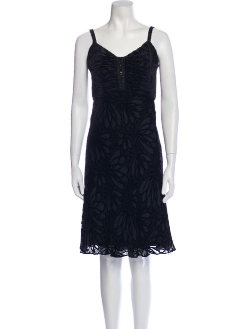Badgley Mischka Silk Lace Pattern