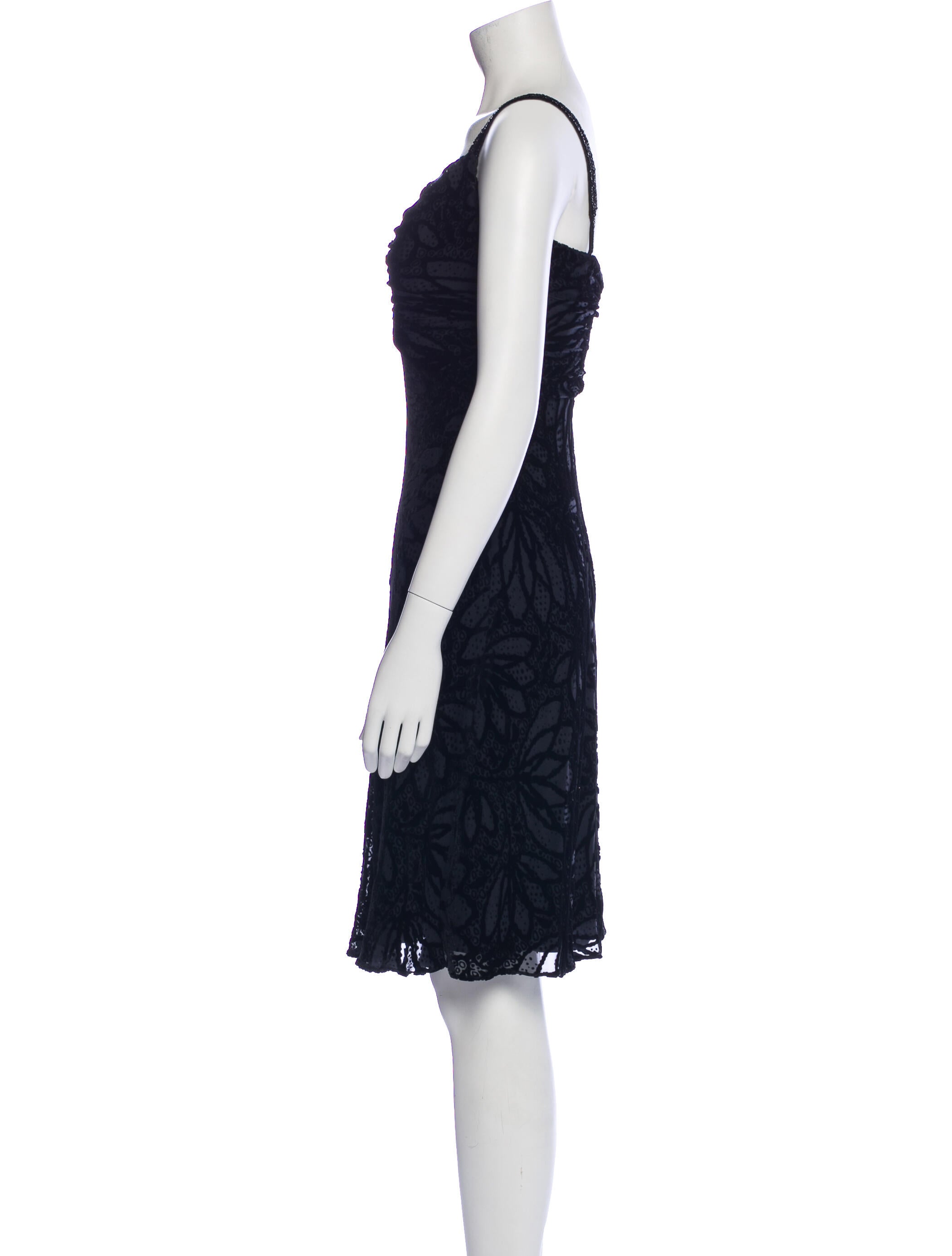 Badgley Mischka Silk Lace Pattern