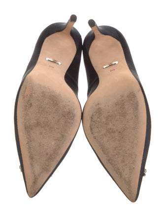 Badgley Mischka Satin Crystal Embellishments Pumps