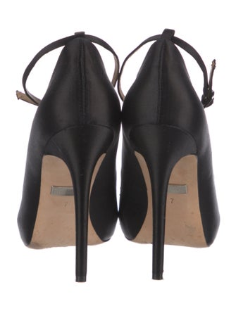 Badgley Mischka Satin Crystal Embellishments Pumps