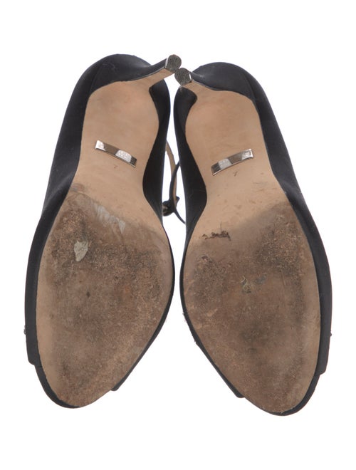 Badgley Mischka Satin Crystal Embellishments Pumps