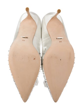Badgley Mischka Satin Crystal Embellishments Pumps