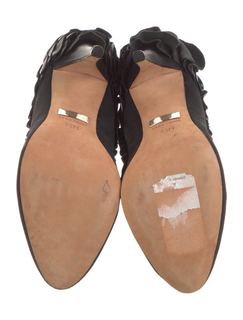 Badgley Mischka Leather Ruffle Embellishment Pumps