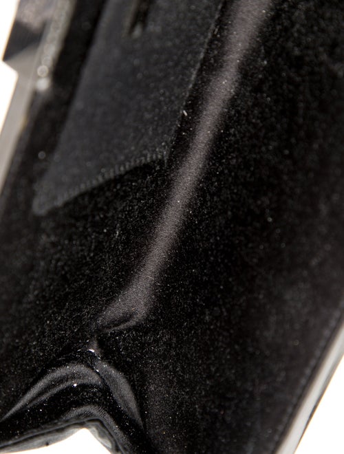 Badgley Mischka Satin Minaudière