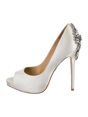 Badgley Mischka Satin Crystal Embellishments Pumps