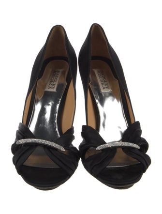 Badgley Mischka Satin Bow Accents Slingback Sandals