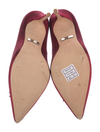 Badgley Mischka Satin Crystal Embellishments Pumps