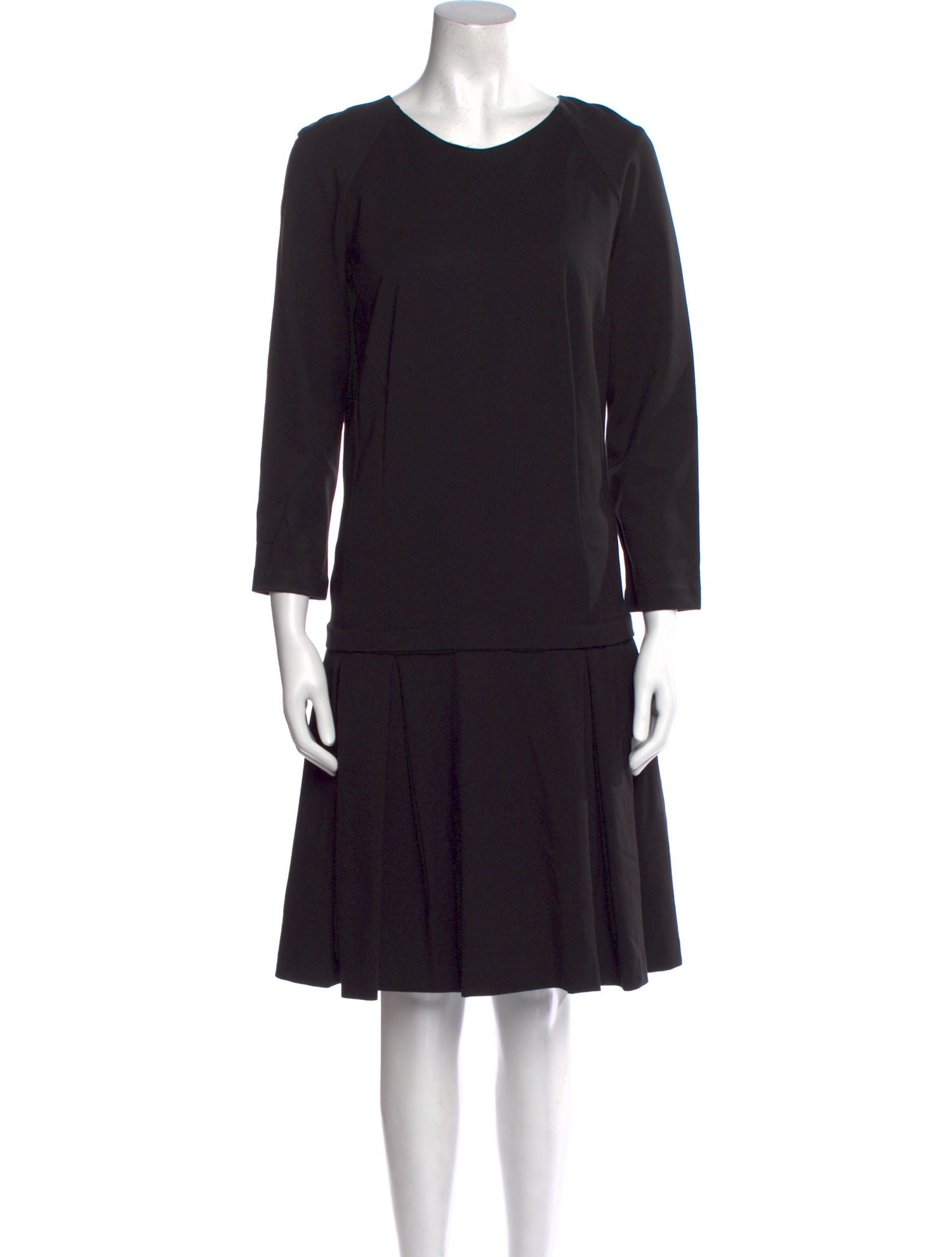 Badgley Mischka Scoop Neck Knee-Length Dress