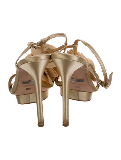 Badgley Mischka Satin Ruffle Embellishment T-Strap Sandals