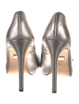 Badgley Mischka Leather Crystal Embellishments Sandals