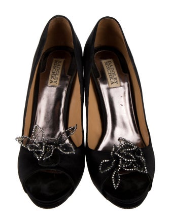 Badgley Mischka Satin Crystal Embellishments Pumps