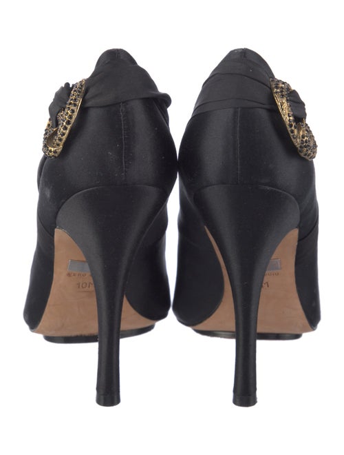 Badgley Mischka Satin Crystal Embellishments Pumps