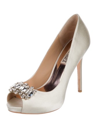 Badgley Mischka Satin Crystal Embellishments Pumps
