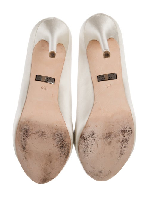 Badgley Mischka Satin Crystal Embellishments Pumps