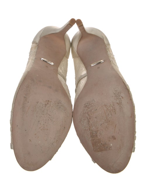 Badgley Mischka Lace Pumps
