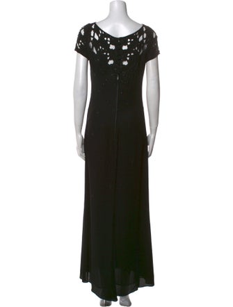 Badgley Mischka Bateau Neckline Long Dress