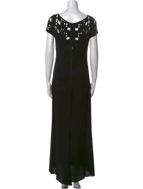Badgley Mischka Bateau Neckline Long Dress