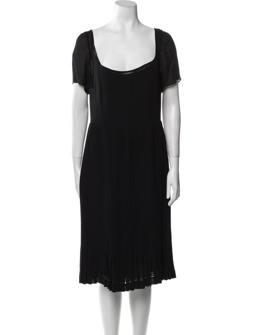 Badgley Mischka Scoop Neck Midi Length Dress